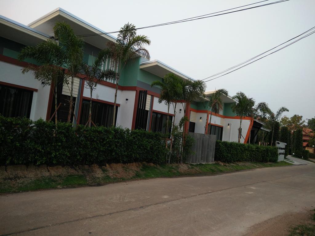 Le Park 23 Boutique Resort Roi Et Exterior foto