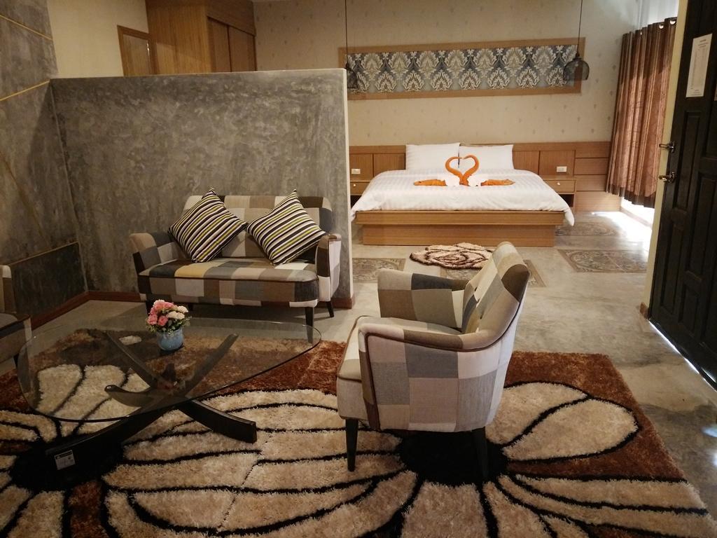 Le Park 23 Boutique Resort Roi Et Exterior foto